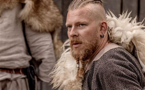 did vikings braid their beards? a closer look at historical and cultural perspectives